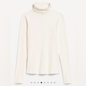 Old Navy Turtleneck Top in Sea Salt White